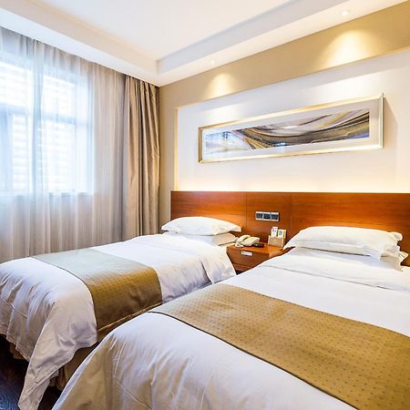 Maixinge Boutique Hotel Chuansha Branch Shanghai Exteriör bild