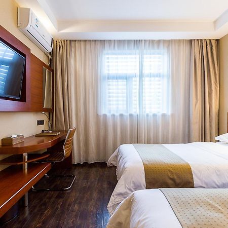 Maixinge Boutique Hotel Chuansha Branch Shanghai Exteriör bild